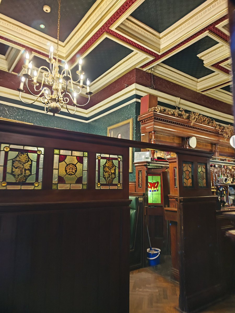 The European Bar Guide tweet media