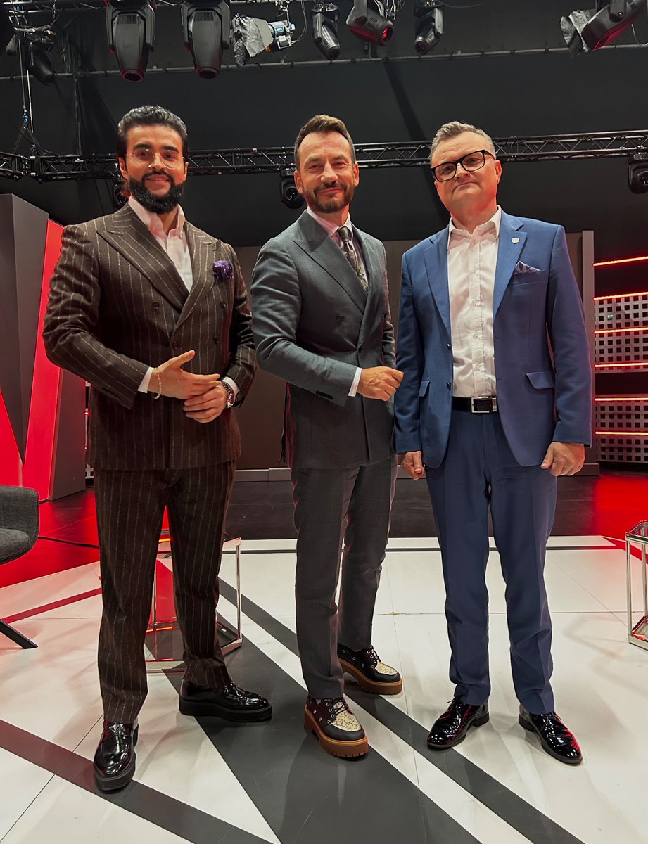 mickiewicztt's tweet photo. Dzisiejsze Państwo w Państwie @polsat z panem red. Przemysławem Talkowskim i Panem Prokuratorem Piotrem Kosmatym ⚖️📺 https://t.co/113scIFyty