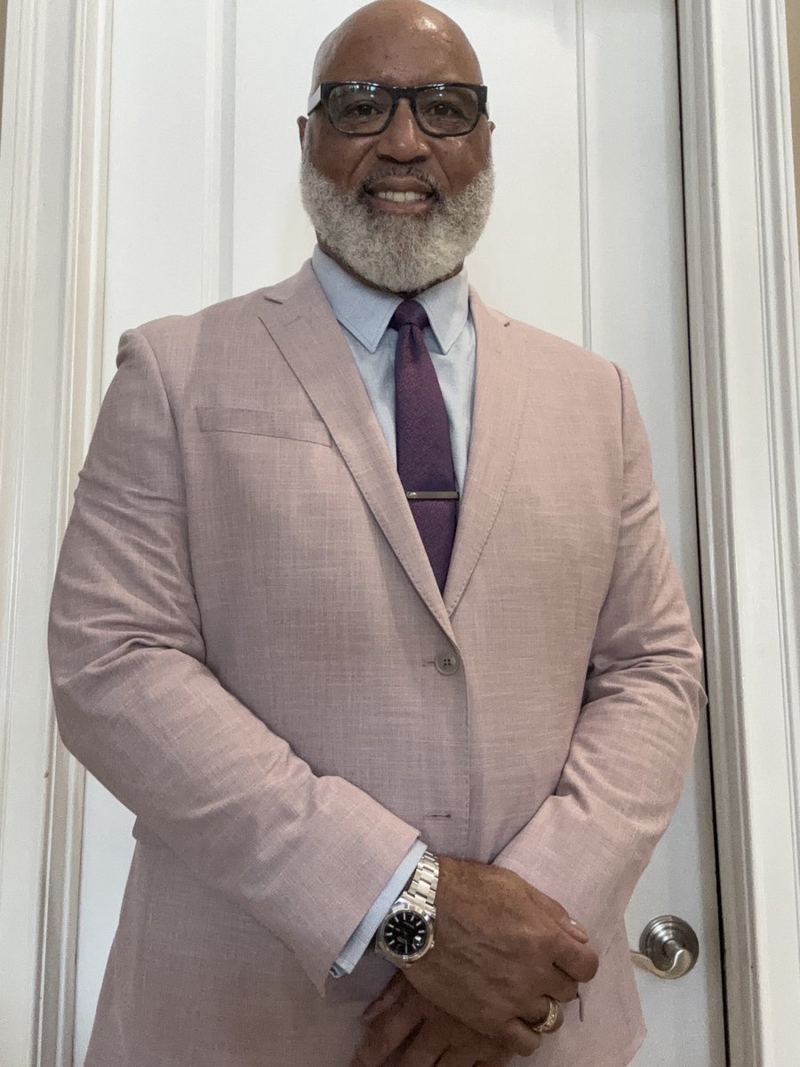 Cornelius Bennett tweet media