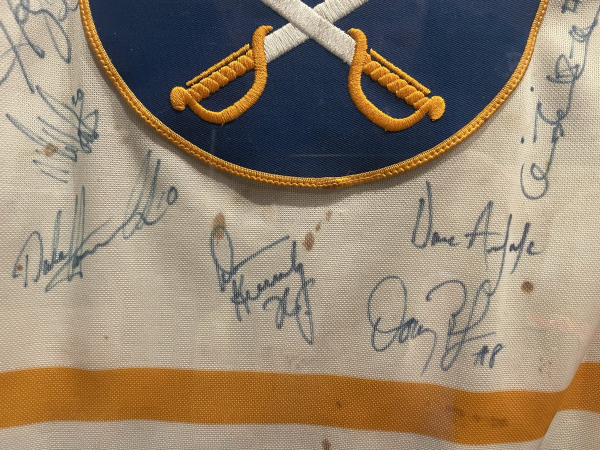 NicholasNumbers's tweet photo. Dean Kennedy talk!  @Bulldogwgr @Schopptalk That was the team that got me hooked.  Excuse the food stains, I was 9. @BuffaloSabres https://t.co/Tt4Yr4pV28