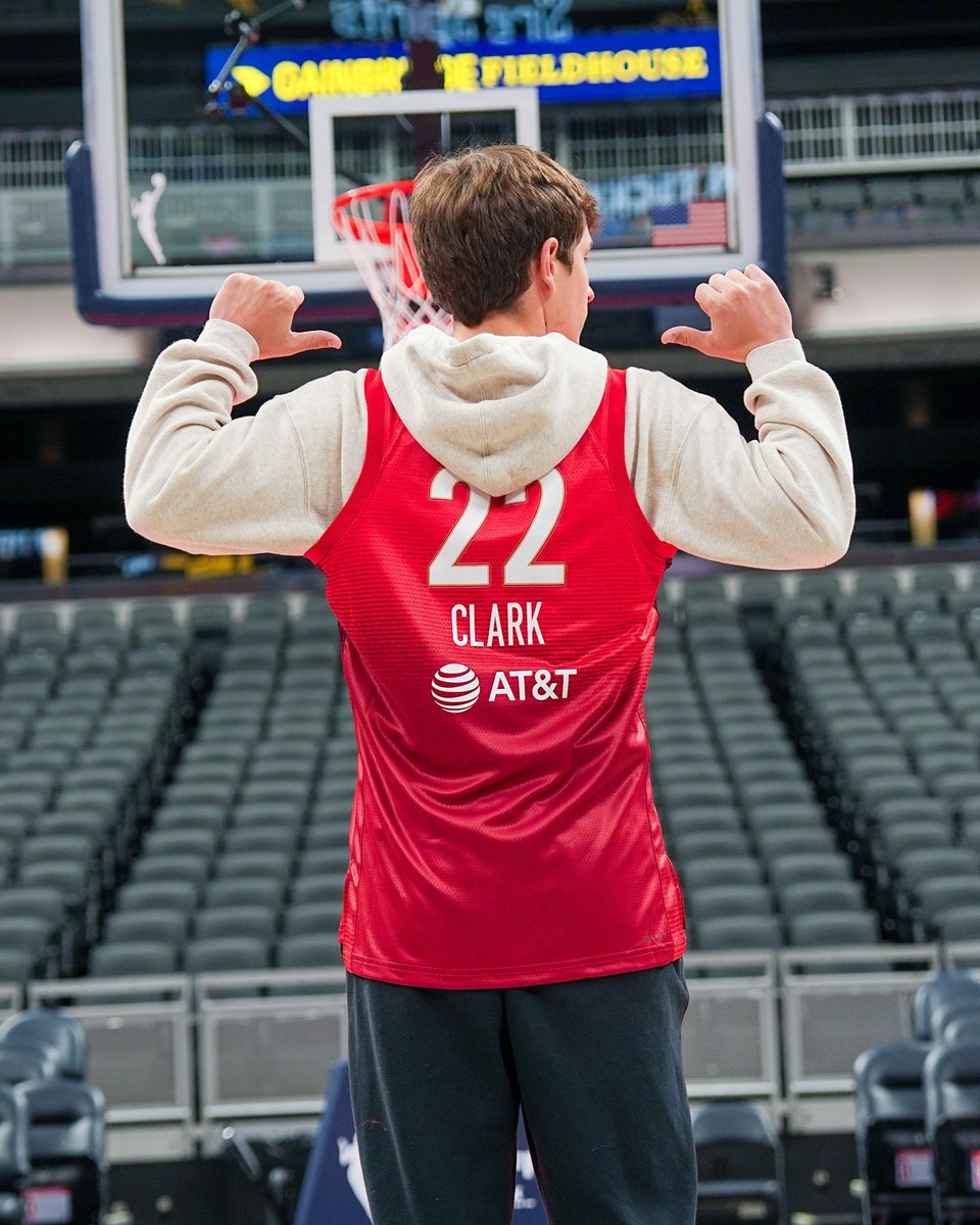 Fever Team Store tweet media