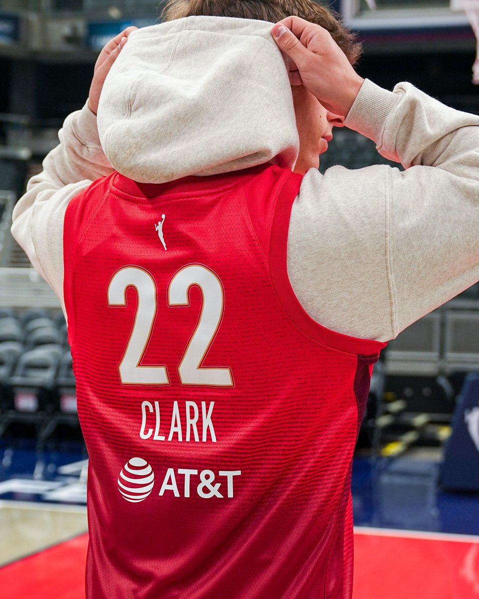 Fever Team Store tweet media