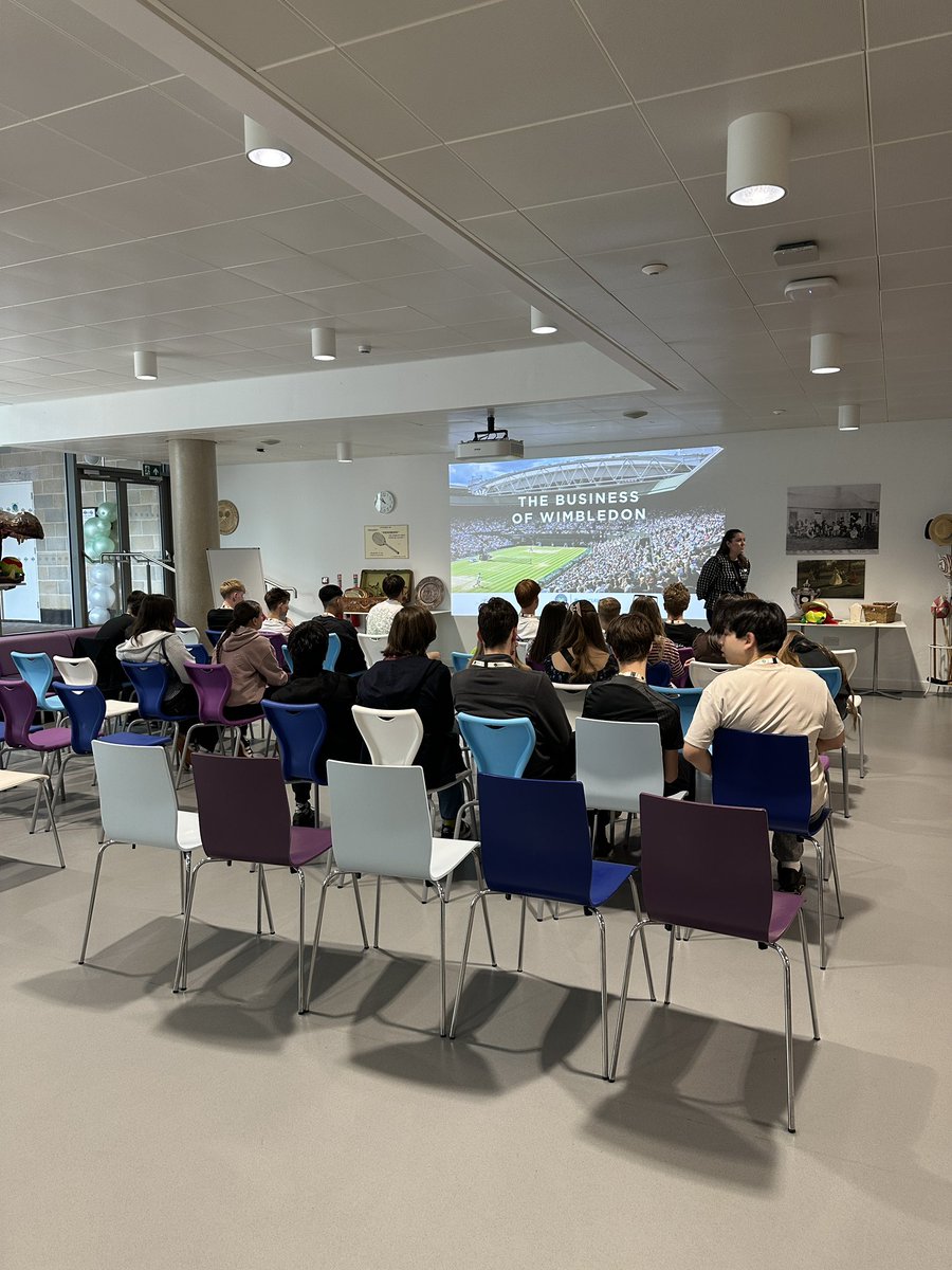 BusinessEdDHS's tweet photo. Successful day 2 today! Started off the day strong with Business lesson and a tour of Wimbledon. 🎾👟 @DunfermlineHS https://t.co/VCdjiIF5vj