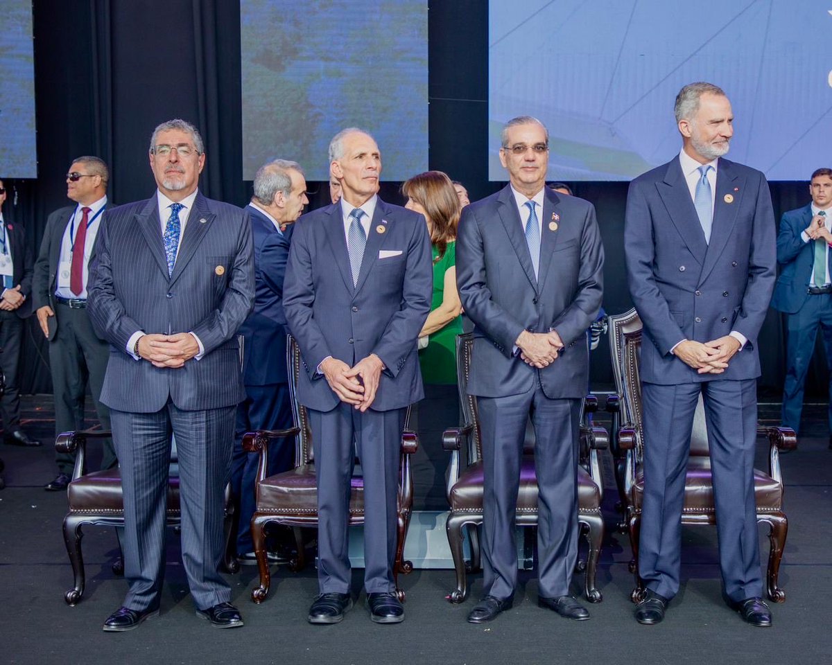 Presidente Abinader participa en la transmisión de mando presidencial de la presidenta de Costa Rica, Laura Fernández Delgado, en el Estadio Nacional  calibrandolaactualidad.net/noticias/CA/Pr… #calibrandolaactualidad

<a href="/PresidenciaRD/">Presidencia de la República Dominicana</a> <a href="/Comunicaciondo/">ComunicacionesDO</a> <a href="/luisabinader/">Luis Abinader</a> #Hantavirüs #btsenméxico