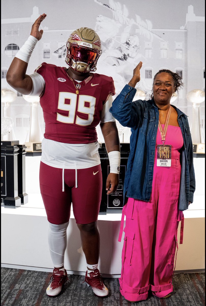 Malachi_Brown_'s tweet photo. After a Great Official Visit I Am Blessed To Receive My 10th D1 Offer From @FSUFootball @JustinCrouse7
@CoachManion_ @FSUCoachTW 

@MPCLoboFootball @JuCoFootballACE @CoachGallegos83 @JUCOFFrenzy @CodyOleski @dmurr5511 https://t.co/gKo12C2qyU