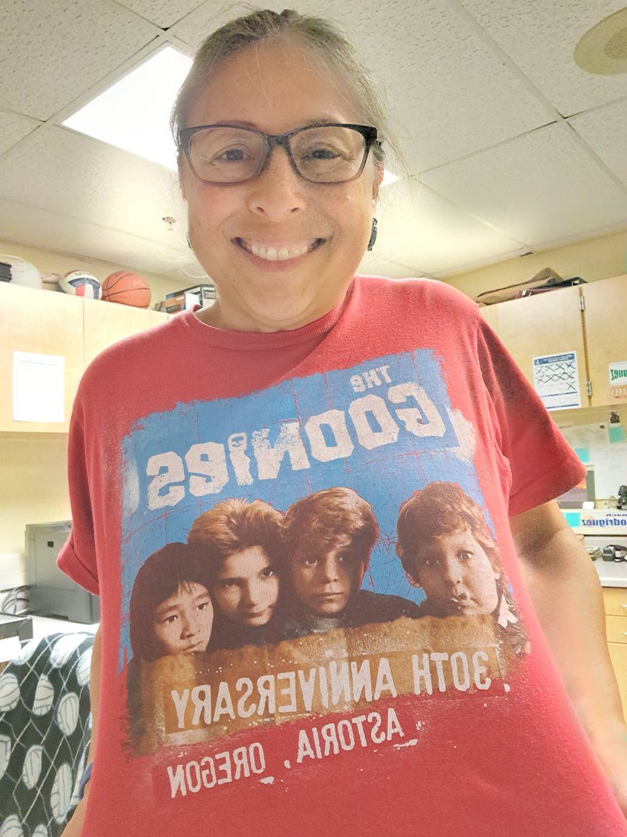 CoachLoRo's tweet photo. Mental awareness week: Feel good Friday. HEY YOU GUYSSS!!! Nothing like an 80s movie 🥰 #skyhawkpride #vhawks https://t.co/BySyiBvlJi