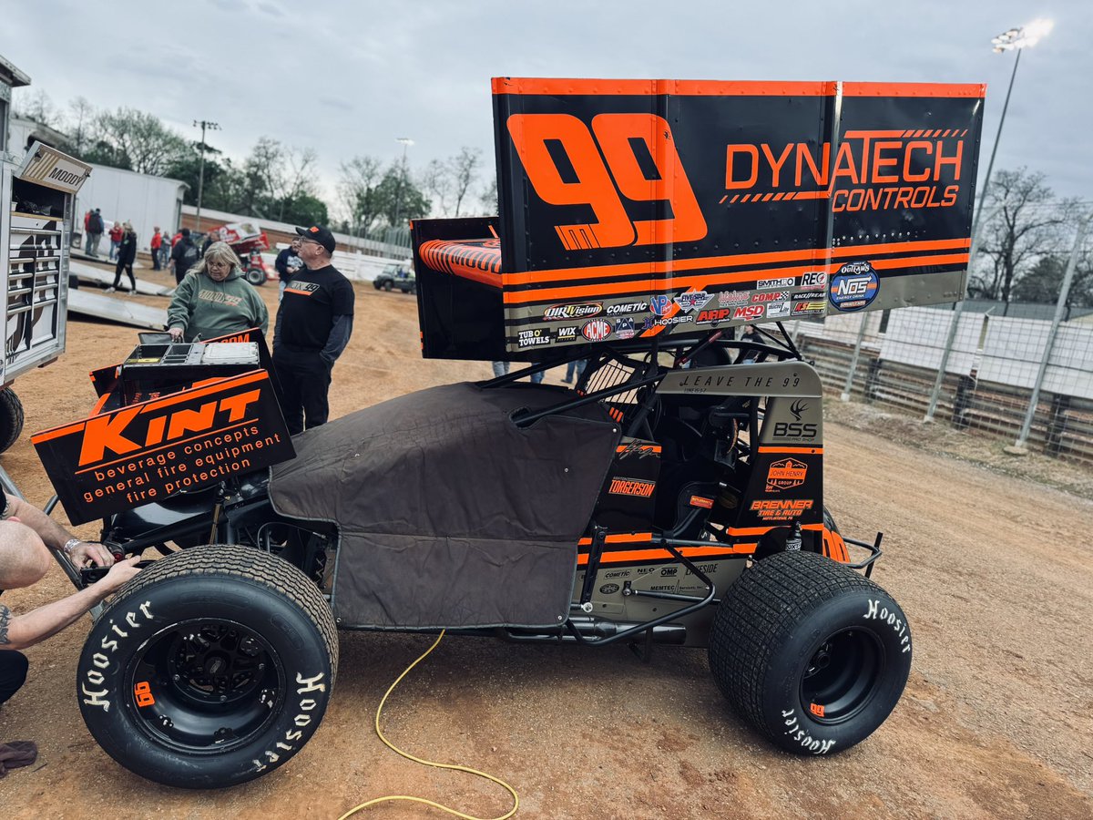 WorldofOutlaws's tweet photo. Ashton @TorgersonRacing keeps his rookie World of Outlaws @NosEnergyDrink Sprint Car season going in the @KyleMoody99M!

He’s got a pair of local @WilliamsGrove top-10s on his résumé. https://t.co/216Ytu17of