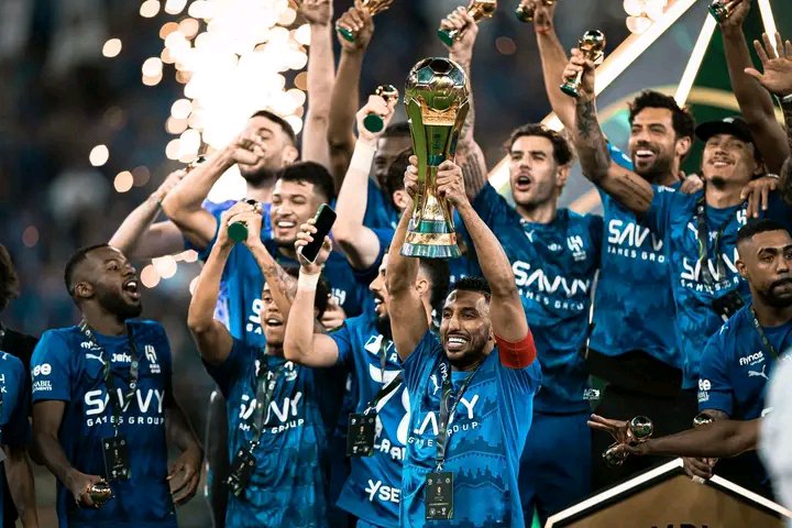 💣〽️ 𝕆𝔽𝔽𝕀ℂ𝕀𝔸𝕃: Al-Hilal have officially secured their 10th King’s Cup trophy following a 2-1 win over Al-Kholood. Under the guidance of manager Simone Inzaghi, the club further solidifies its legacy as the most decorated team in the history of the tournament.

Al-Hilal