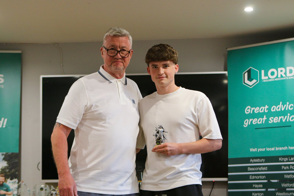 Leverstock Green FC tweet media