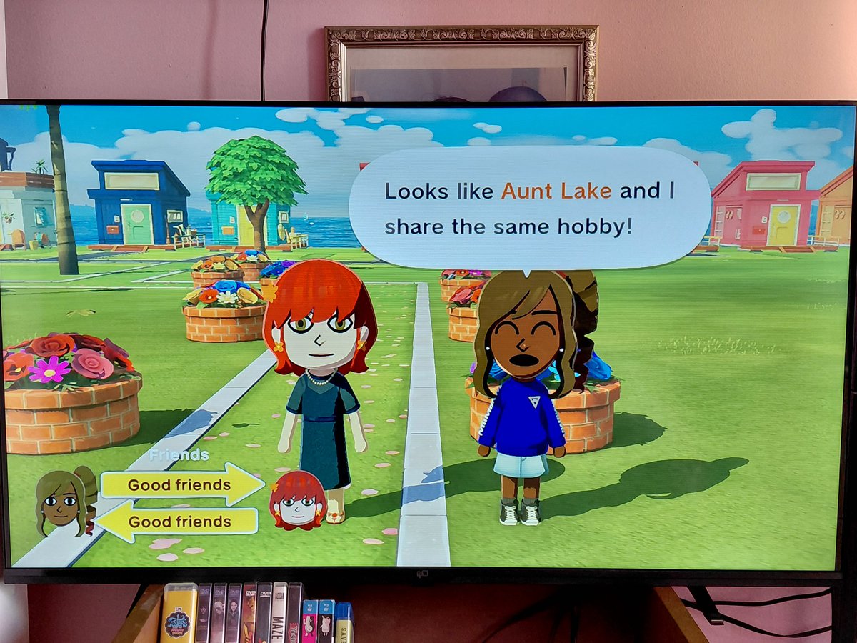 I also got Nicky to officially befriend her aunt!
#disventurecamp #TomodachiLife #TomodachiLifeLivingtheDream