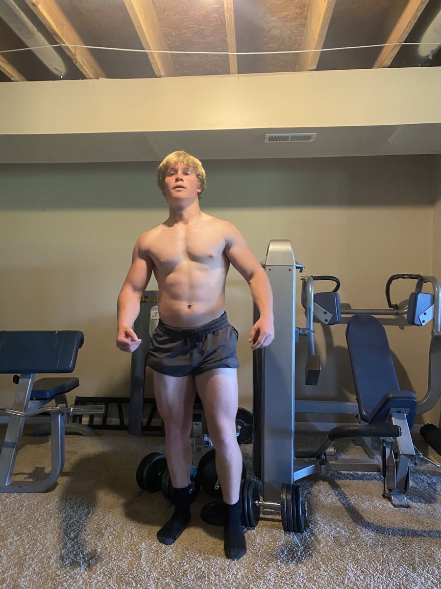HunterPapp30157's tweet photo. Off season progress
C/O 2028 | MLB / LS
6’0 200
315 Bench
500x5 Trap Bar
4.45 Pro Agility
12.15 FAT 100m
Adding quality mass, increasing explosiveness, and preparing for camp season.

#RecruitMe #ClassOf2028 #Linebacker #LongSnapper #FootballRecruiting https://t.co/OkixmgPPKt