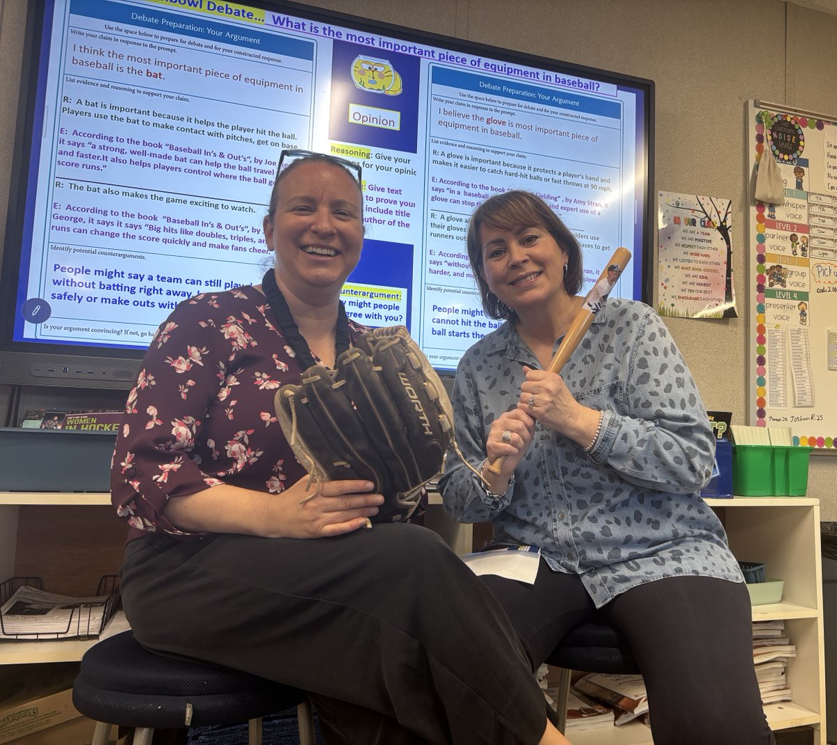 MrsRecine's tweet photo. When you're teaching debate, you fishbowl for students with your bff!😂 https://t.co/UBf7ecOfap