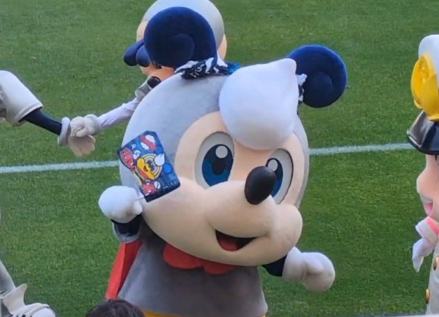 自分のフラッグをふりふりするスビーくんもかわいかったです