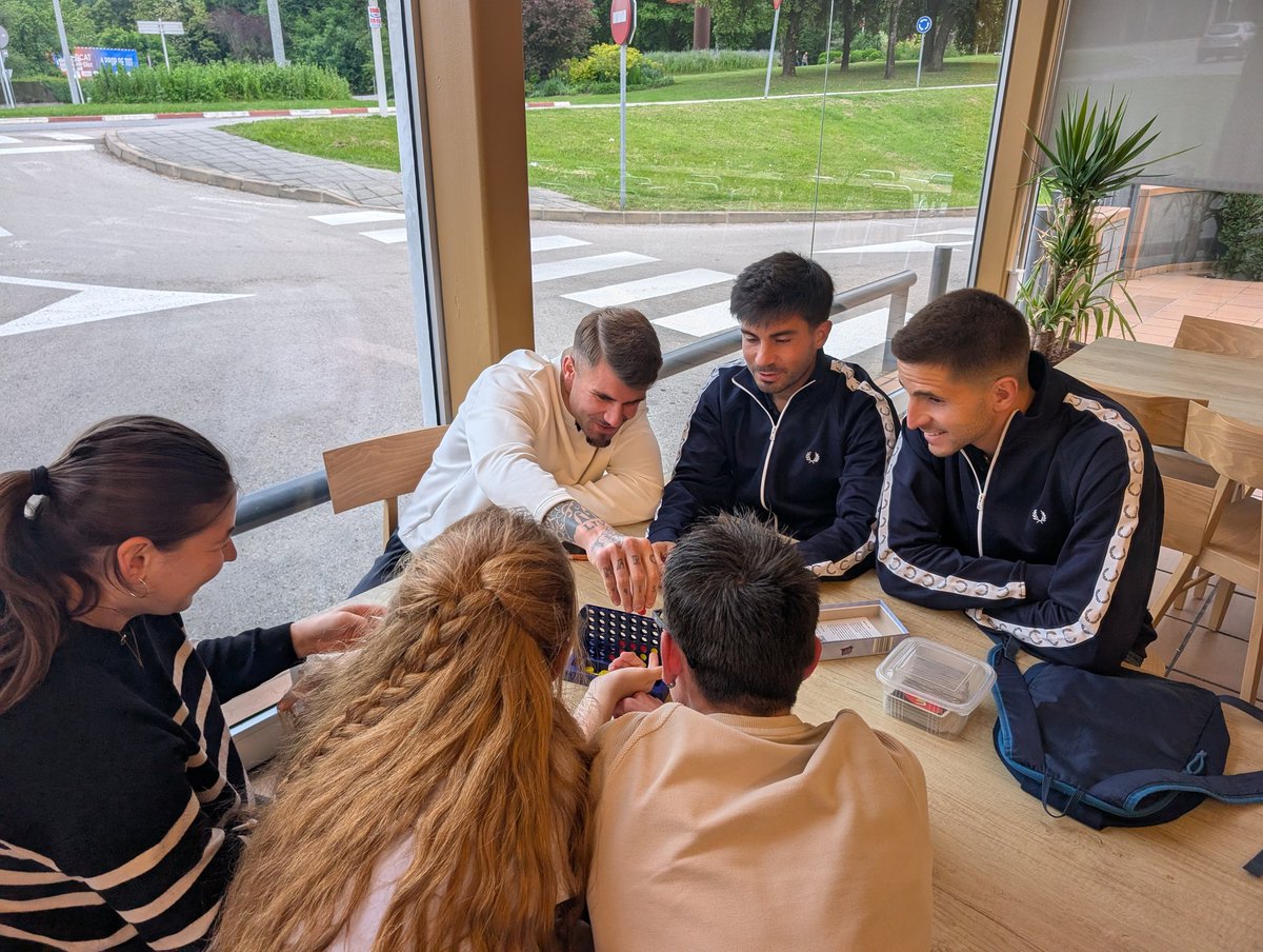 Unió Esportiva Olot tweet media