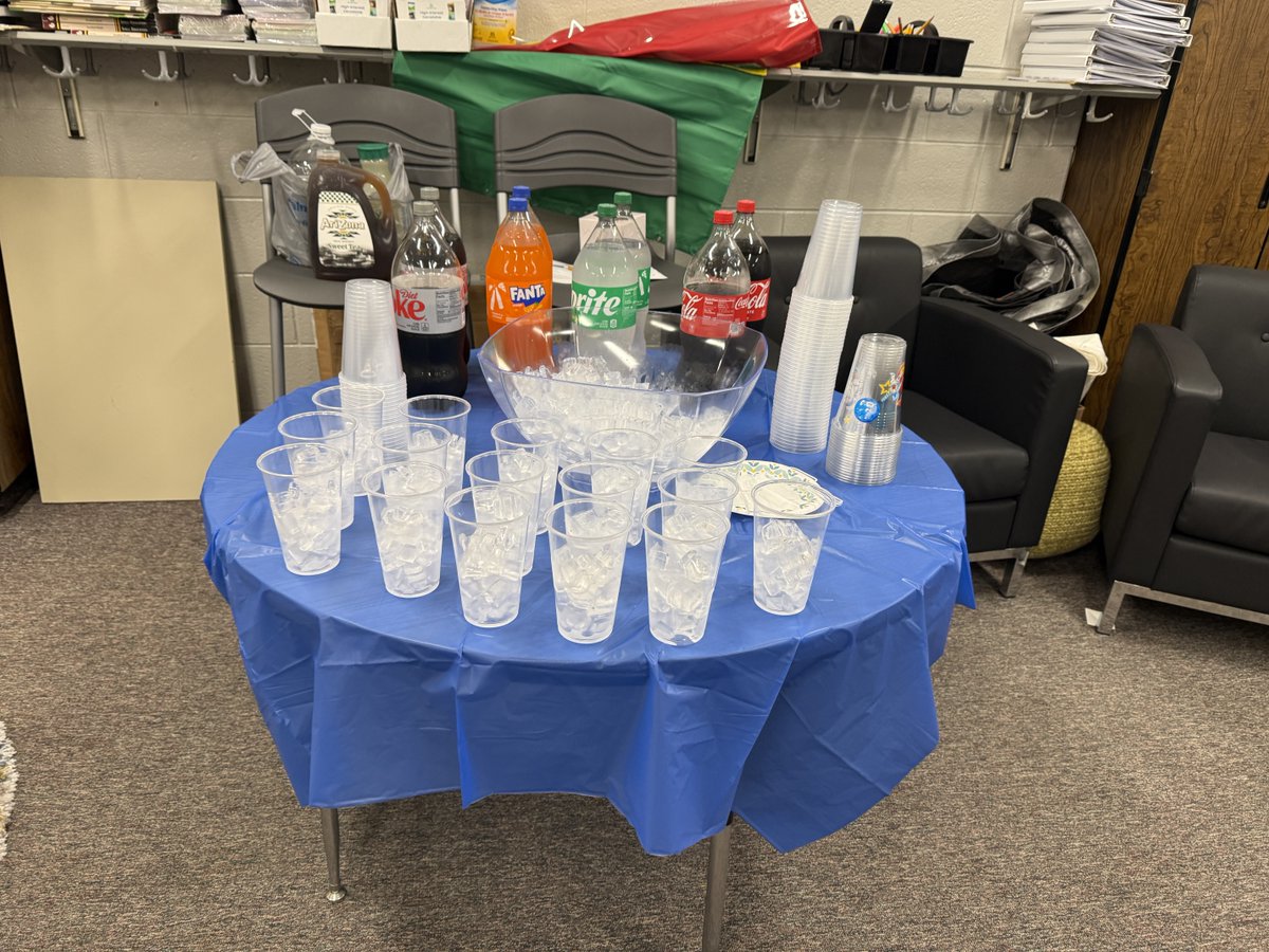 Powder Springs ES tweet media