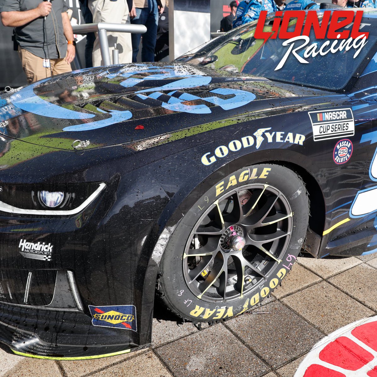 NASCAR DIECAST FANS tweet media