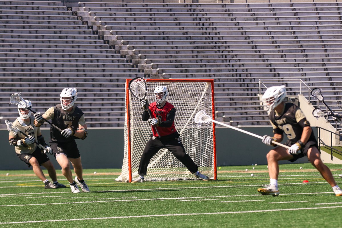 ArmyWP_MLax's tweet photo. Final checks ✅

#FamilyToughnessTradition https://t.co/em6JLQJmDr