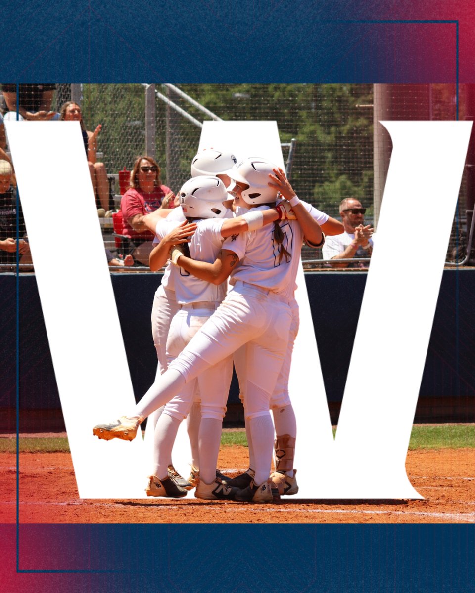 CSUCougarsSB's tweet photo. Final of game 1! Cougars Win!🥎🐾 #foreachother https://t.co/tKaeopyQQz