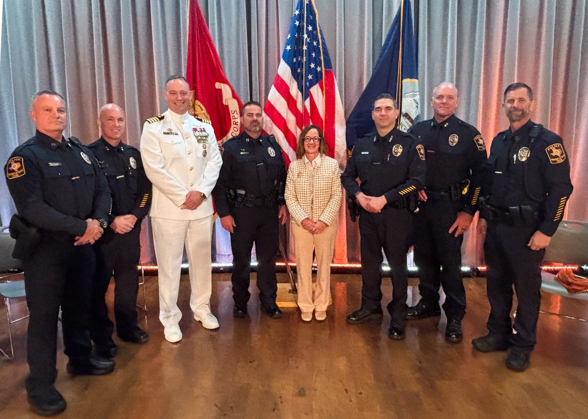 UT Austin Police Department tweet media