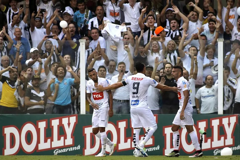 Há 10 anos atrás, o Santos vencia o Audax Osasco por 1 a 0 na final do Campeonato Paulista.

Uma década do último título conquistado pelo Peixe.

Depois disso, gestões horrorosas, um rebaixamento e a pior gestão de todos os tempos sob o comando de Marcelo Teixeira.