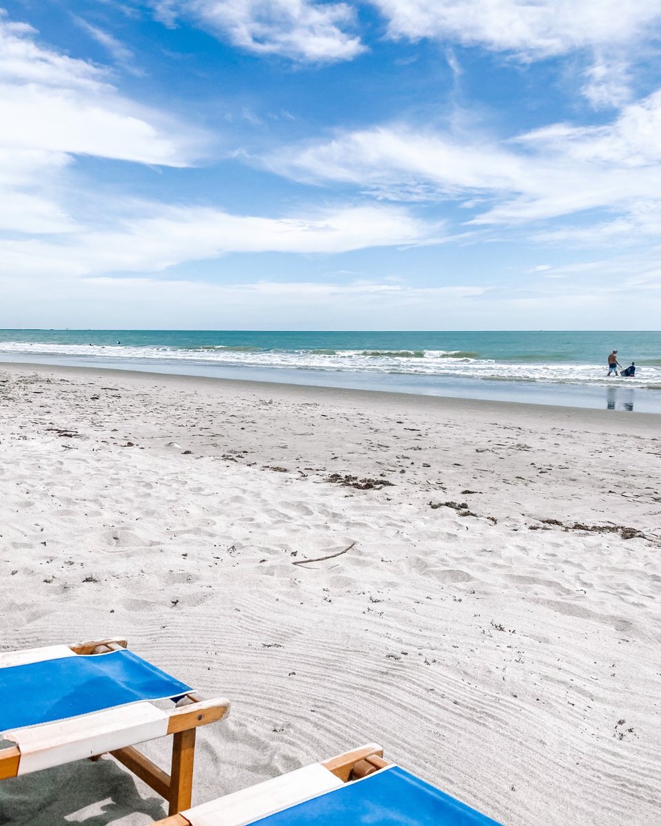 cbpier's tweet photo. Soaking up the sunshine and good vibes this weekend! 🌅🌊🏄‍♂️

Who’s ready to join the fun? 🌞🏖️🌴
↳ https://t.co/7ISsrYEunr https://t.co/IvwFLSp3St