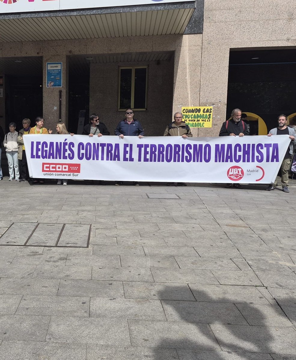 CCOOmadridSur's tweet photo. 🟣 Hoy hemos vuelto a salir a las calles en #Parla, #Leganés y #Getafe para denunciar una vez más que los machistas siguen asesinando en nuestro país. 

Exigimos más medios en protección de las víctimas y en educación para acabar con la lacra del machismo.

¡Ni una más! https://t.co/BJp351T92r