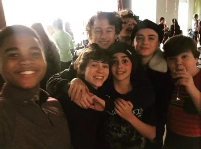 lumaxyeon's tweet photo. please bring my family back together 💔💔💔💔💔 https://t.co/fEyjJ96RoM