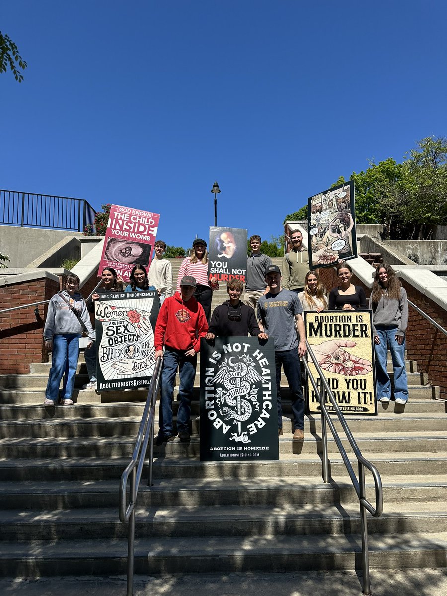 lakiederrick's tweet photo. Spent the morning outside the abortion facility in Bristol standing for life &amp; praying mothers and families choose life.

Thank you to @SFAbolition for helping facilitate this, &amp; we are so proud of our Club America students for courageously speaking Truth today. 
@tpusastudents https://t.co/8aXBoXU61O