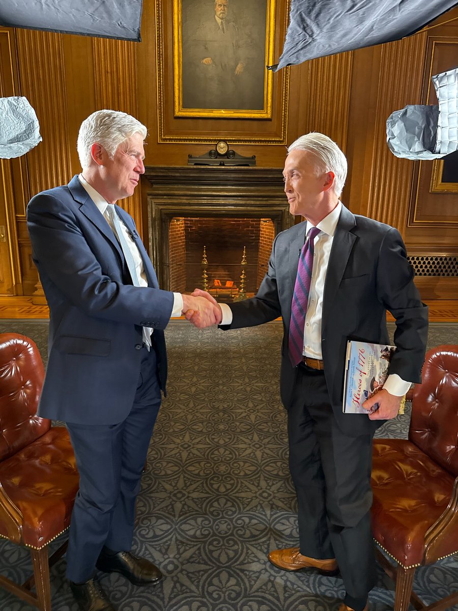 GowdyAmerica's tweet photo. TUNE IN: @TGowdySC sits down with Supreme Court Justice Neil Gorsuch to reflect on the 250 years since the signing of the Declaration of Independence, what makes our country so great, and his brand-new children's book. You don't want to miss this interview airing on Sunday 9pm ET https://t.co/WCBfXpKMkg