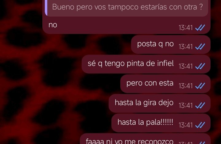 palidoyduro's tweet photo. mi época favorita del año: ponerse cariñoso https://t.co/1ukMlSm8xK