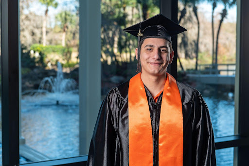 School2WorkOCPS's tweet photo. Congratulations Asad! This #SimonYouthAcademy graduate plans to attend Valencia College to study business management and Hospitality. His long term goal is to open a five-star Mediterranean Fusion restaurant! #AltEdGrads #OCPSAltEdRocks https://t.co/8f3fAQ1VSk