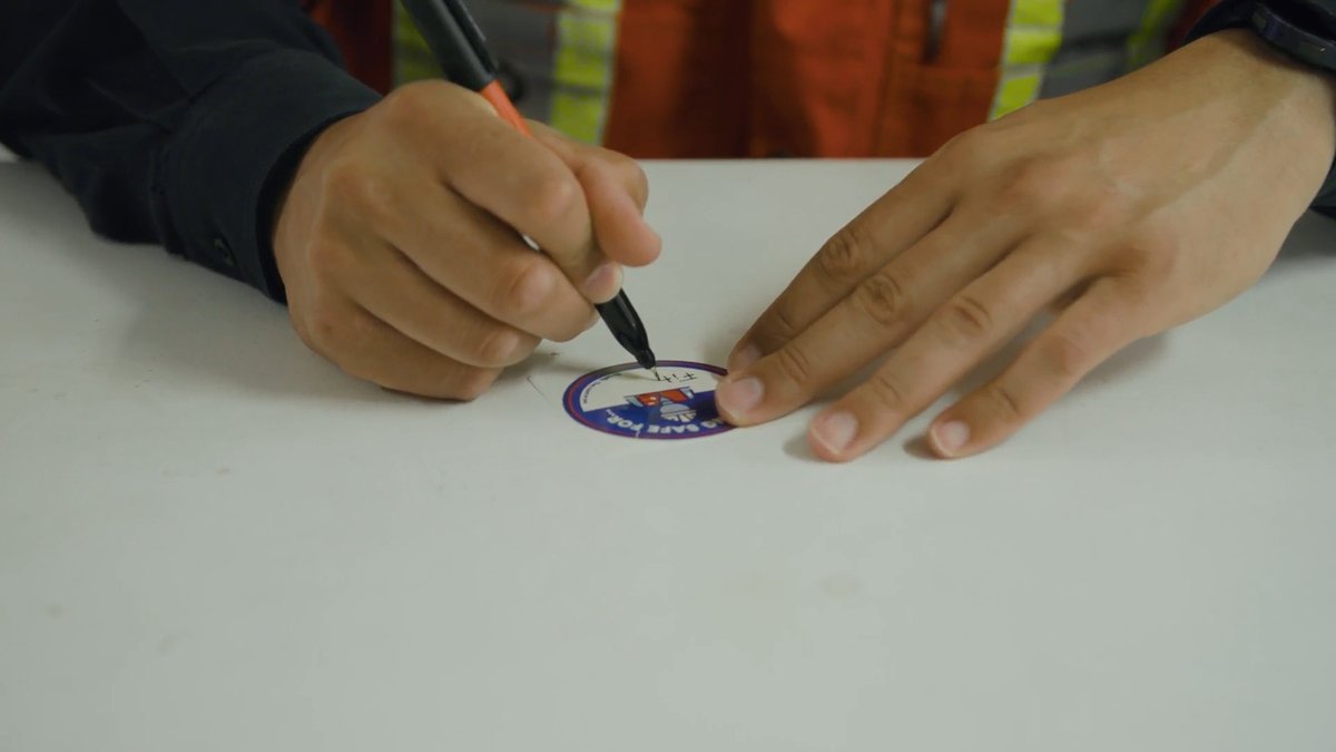 ChandosLTD's tweet photo. As #SafetyWeek wraps up, we’re reminded that safety is personal. Across our teams, names are written down. A partner. A child. A parent. A friend. Each one is a reminder of why getting home safely matters. Who do you work safely for? 👇 #NAOSH #TheyCountOnYou https://t.co/VuVJNgN7JD