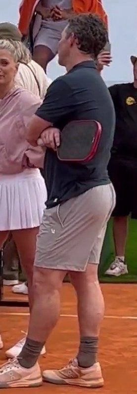 hatosydotcom's tweet photo. his little smile he cannot hold back after he makes the shot and everyone is cheering for him……. i need to die  https://t.co/RKRZAV7GNI