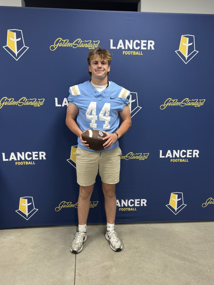 connortweedy27's tweet photo. Huge thank you to @CoachLamb_  for having me and my teammate @Maxschlenkerfb out to Mount Marty’s Junior day!! 

The campus and facilities were awesome and excited to keep in touch. https://t.co/ntKNEIRVXh