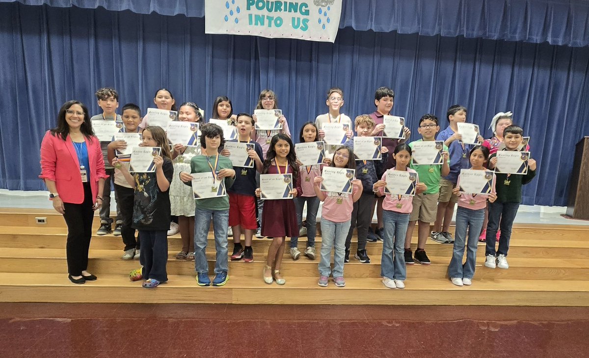 NISDElrod's tweet photo. Congratulations to our awesome students who received an Eagle Award this morning.  Keep up the great work! 🎊🎊
@NISD https://t.co/e5Ju180mPl