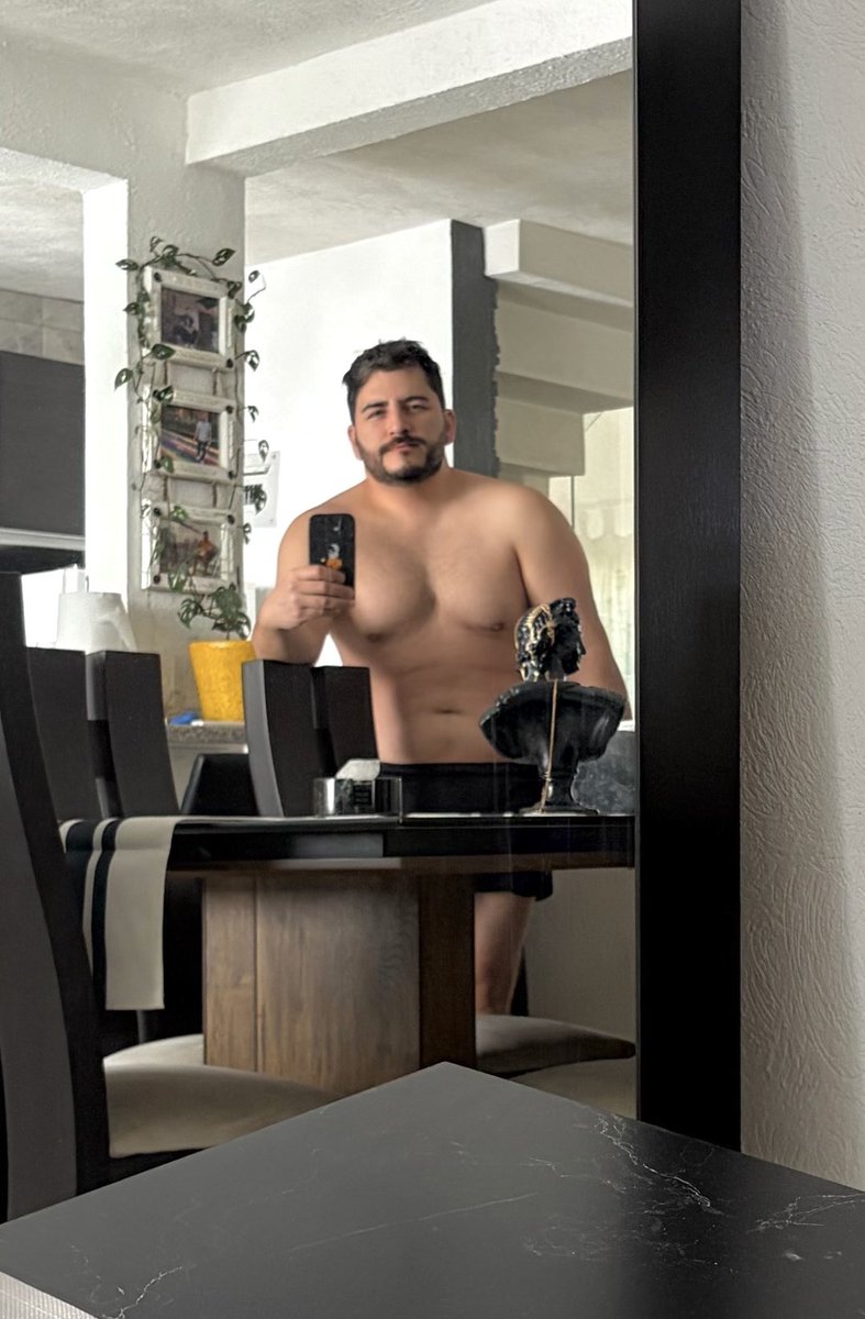 Ernestopimentl's tweet photo. Morning ! ¿Cómo amanecimos ? 😈 https://t.co/apBGYEIQTY 💦💦 https://t.co/g5XazvnfSD