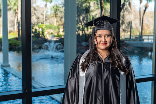 School2WorkOCPS's tweet photo. Congratulations Marilyn!! This #RandallAcademy graduate plans to enter the work force after graduation! #AltEdGrads #OCPSAltEdRocks https://t.co/ZmQJHtu2Bv