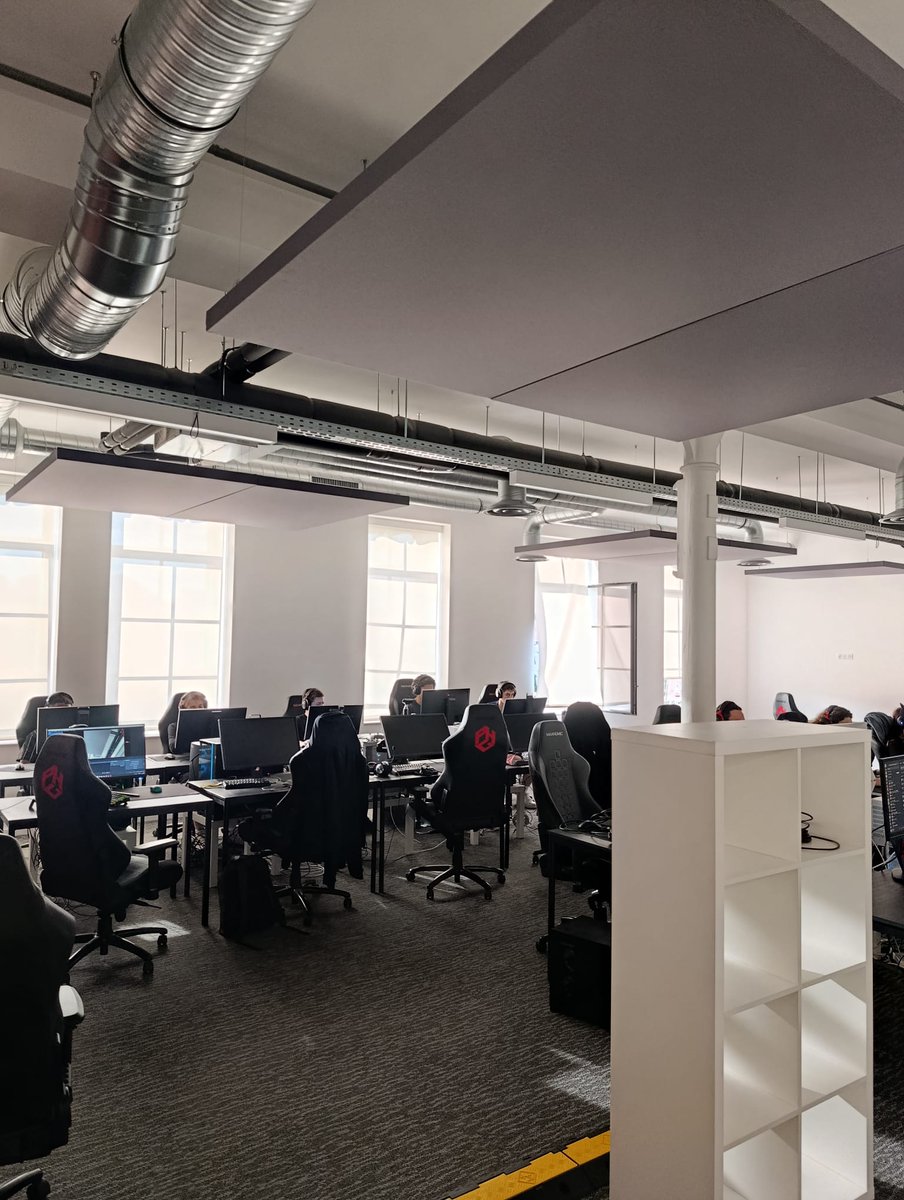 PHG ARENA tweet media