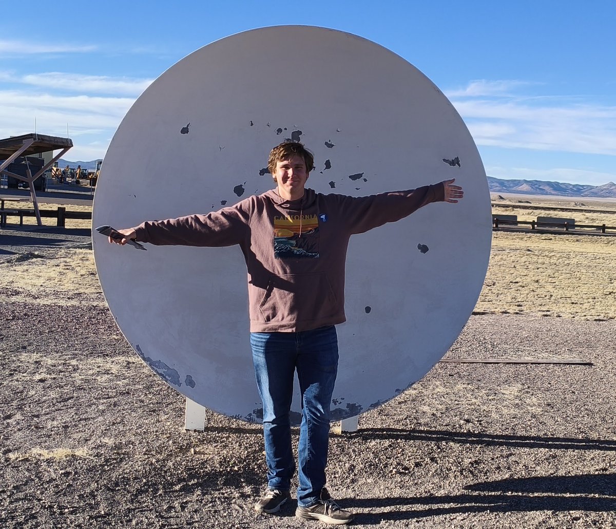 StewardAstro's tweet photo. Vadim Bernshteyn is graduating with his B.S. in astronomy. His advice for students? "Being an undergraduate student is a perfect opportunity to explore. You never know what would turn out to be the right fit." Next up, Vadim heads to Princeton! Read more: https://t.co/wRWUn33cIl https://t.co/B95wPqZNN7