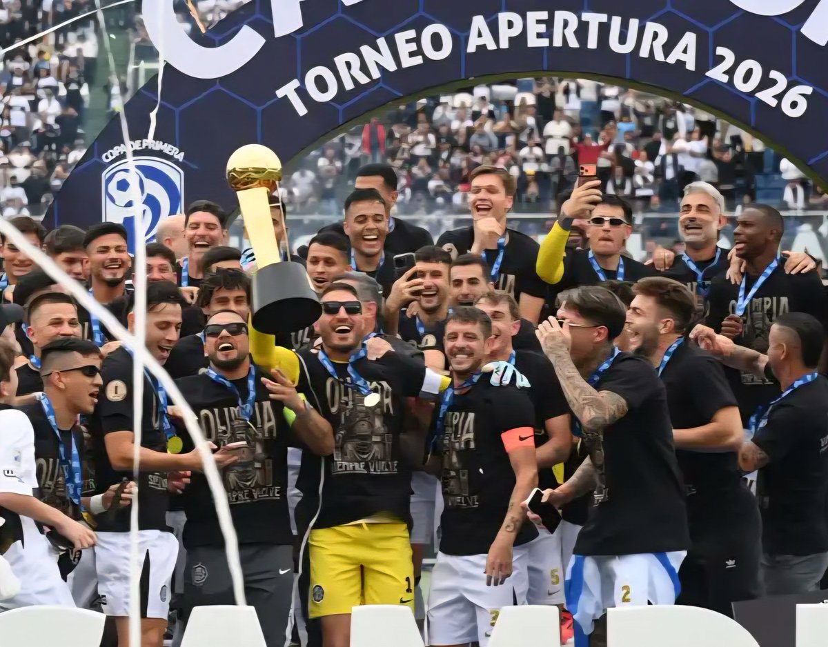 Seguro el Olimpista esta malhumorado por la victoria de cerro..
El Olimpista: