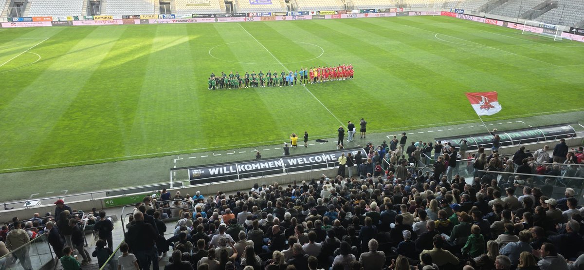luggi_k's tweet photo. Regionalliga West
FC Wacker Innsbruck vs SC Imst
Tivoli Stadion Tirol, Innsbruck
#RLW #UnterHaustria #FCWSCI https://t.co/QdxQoemY6G