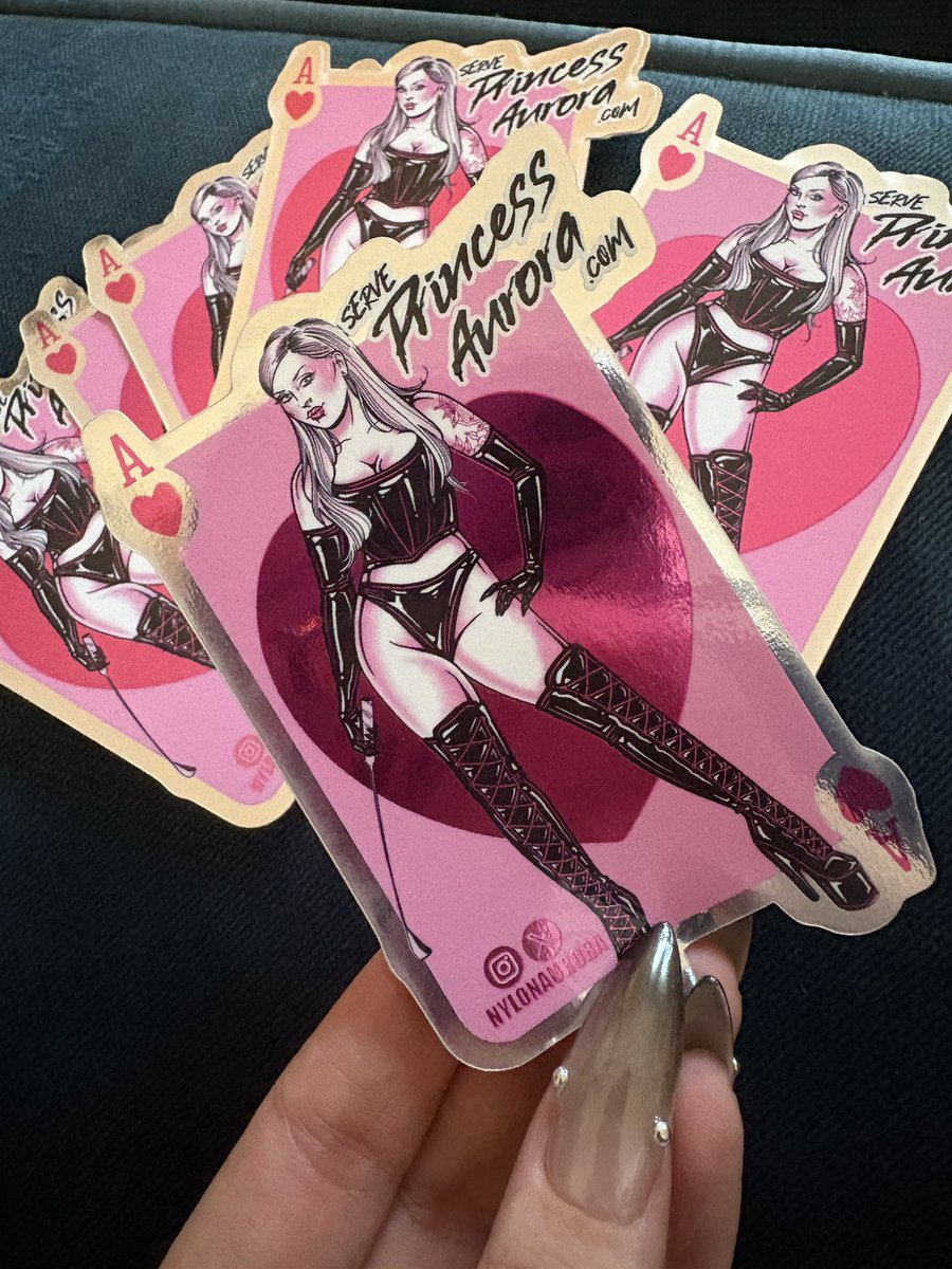 Princess Aurora tweet media