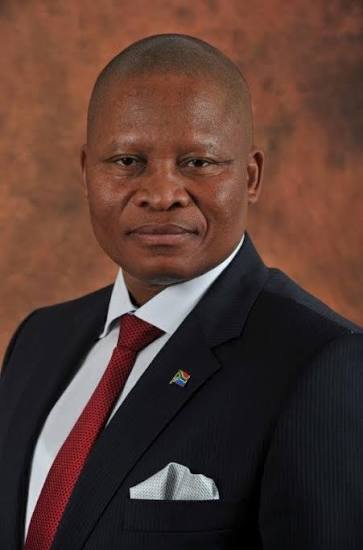 sbu_sbuda90174's tweet photo. He said God told him that he will be the President of this Country so the time has arrived 💪 https://t.co/MzWEgK3zkO