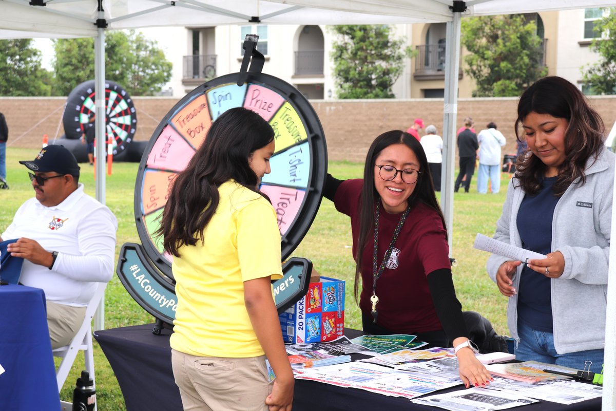 SouthWhittierSD's tweet photo. South Whittier School District welcomed hundreds of families, students, and community members to its annual Health and Wellness Fair in partnership with Los Angeles County Supervisor Janice Hahn.

Read all about it here: https://t.co/U9FV4hAX2O

#swsd #successforeverystudent https://t.co/76K7Nza2B2