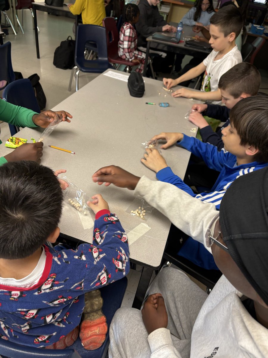 GVanierDPCDSB's tweet photo. Our #VanierVikings concluded #CEW2026 with a school-wide retreat focused on our #Catholic #faith! The final activity was creating a personal decade of the #rosary! #DPCDSB_CEW #PilgrimsofHope https://t.co/MtEdeuOS4g