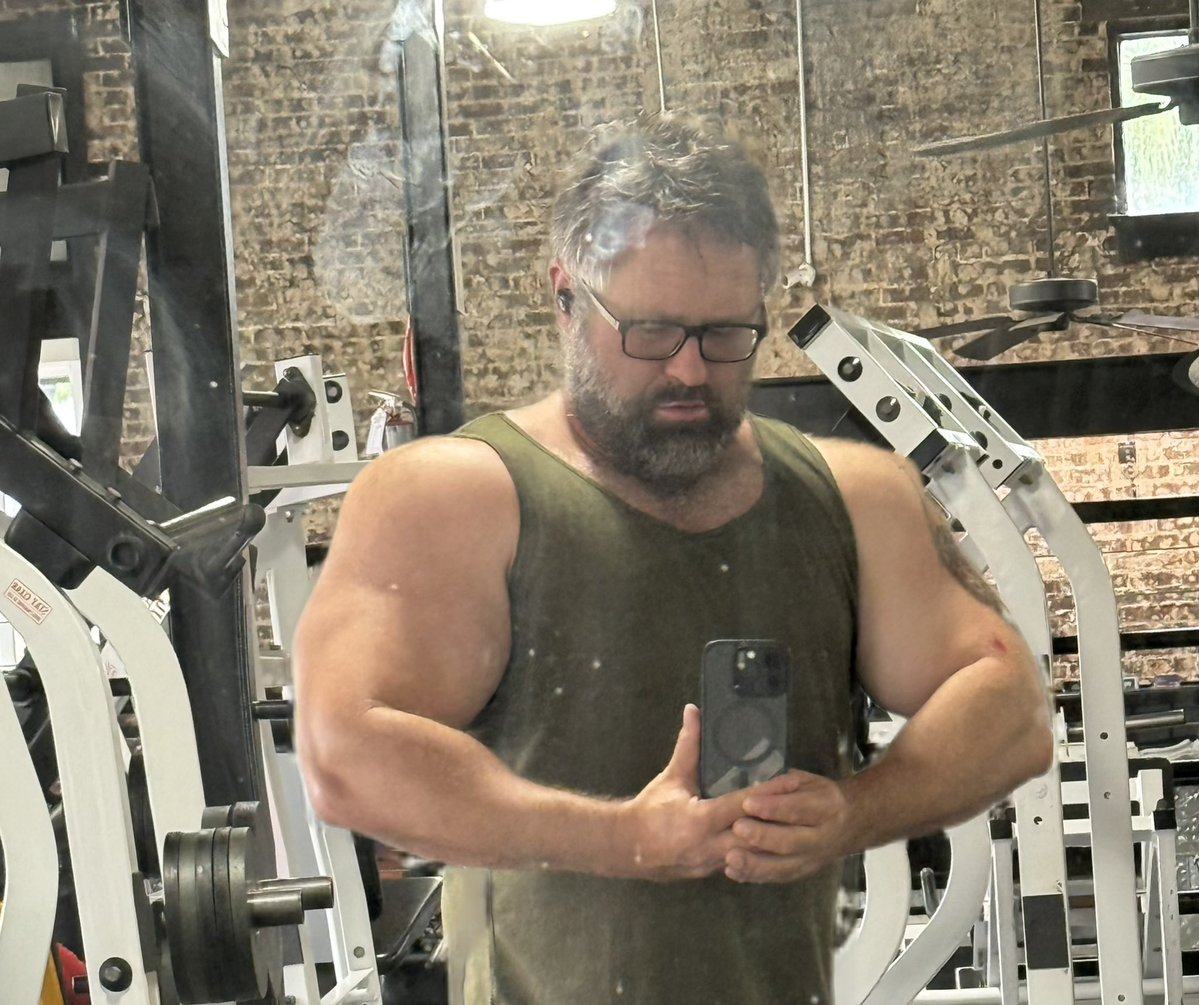 Sean tweet media