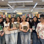 Photo by Ysleta High School Library (@library_yhs)
