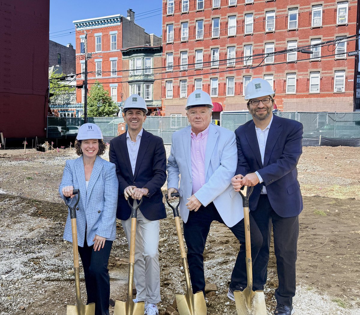 HudCoTweet's tweet photo. Every day in Hudson County is an opportunity to serve. Grateful to spend this week with residents, community leaders, workers, and seniors making a difference across our county!

#HudsonStrong https://t.co/DxVXdanCWS
