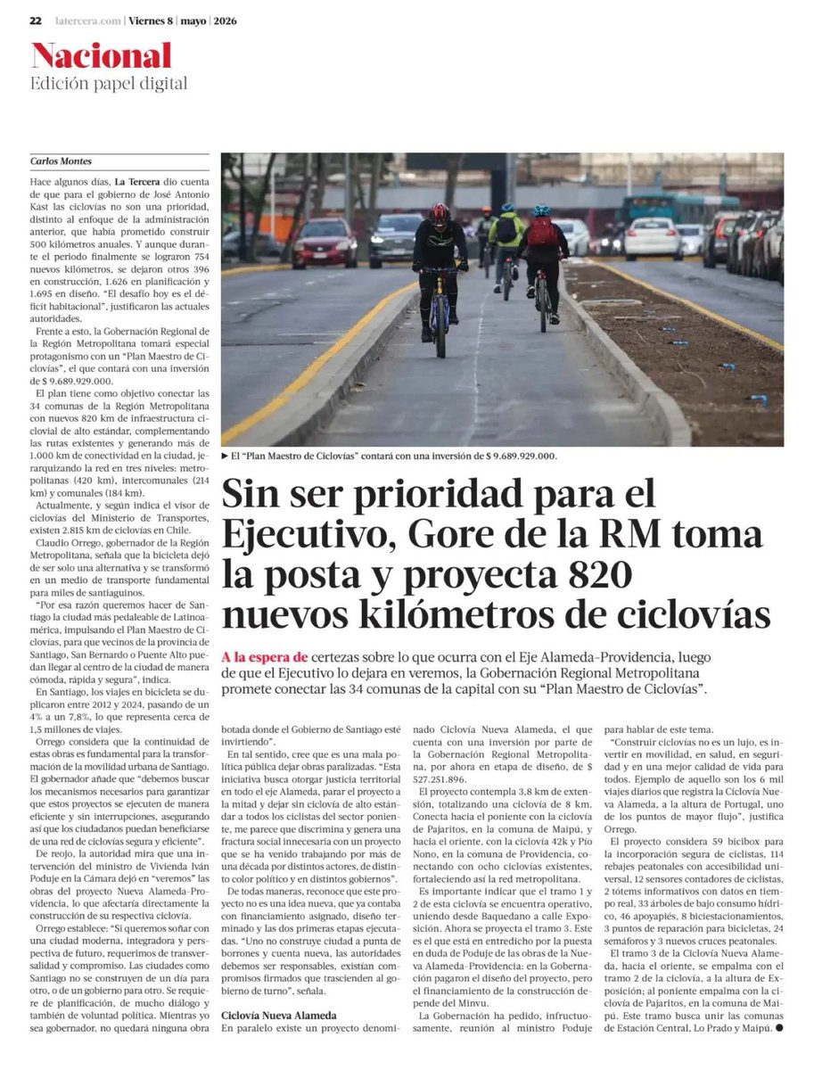 arieIIopez's tweet photo. En Santiago la mitad de los viajes que se hacen en auto son menores a 5 km.

Construir ciclovías permite que una fracción de esos viajes en auto se hagan en bicicleta, y al tener un auto menos se reduce la congestión, mejora la calidad de vida de la gente y le da vida a la ciudad https://t.co/GwJSrlPkMx