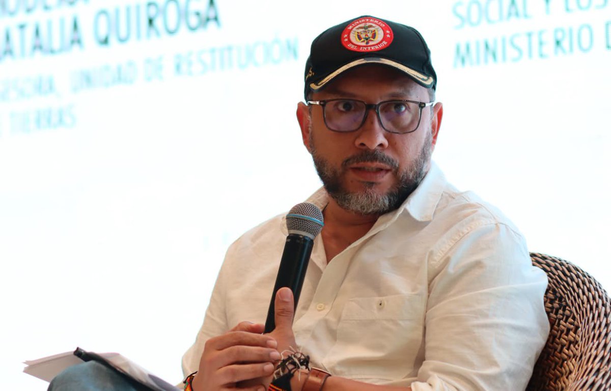 Unidad de Restitución de Tierras tweet media